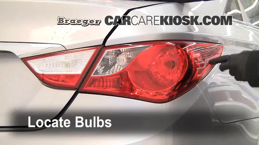 2011 Hyundai Sonata GLS 2.4L 4 Cyl. Lights Tail Light (replace bulb)